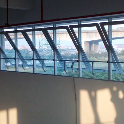 Glas-Oberhang Schiebefensterrahmen mit innere Öffnung Aluminiumfenster