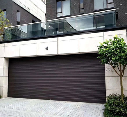 Geräuschdichte Garagentüren aus Aluminium