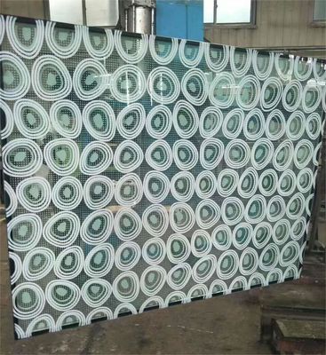 Verbrannte Glasplatten mit Verglasung