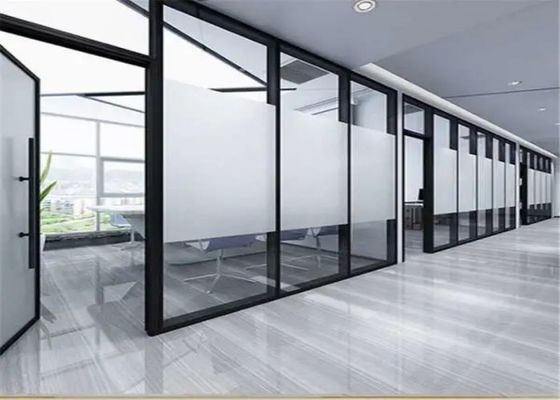 Hohe Privatsphäre Sandblasted Glass Tür Einfügt Frosted Privacy Glass für Wohngebäude
